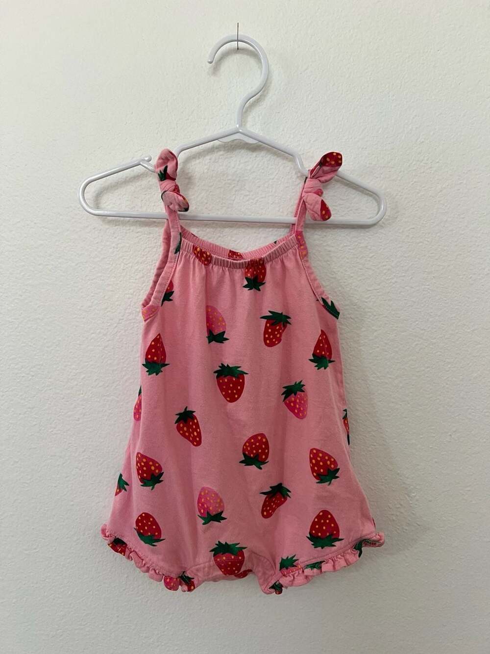 Old Navy Baby Girls Strawberry Print Tie-Strap Romper